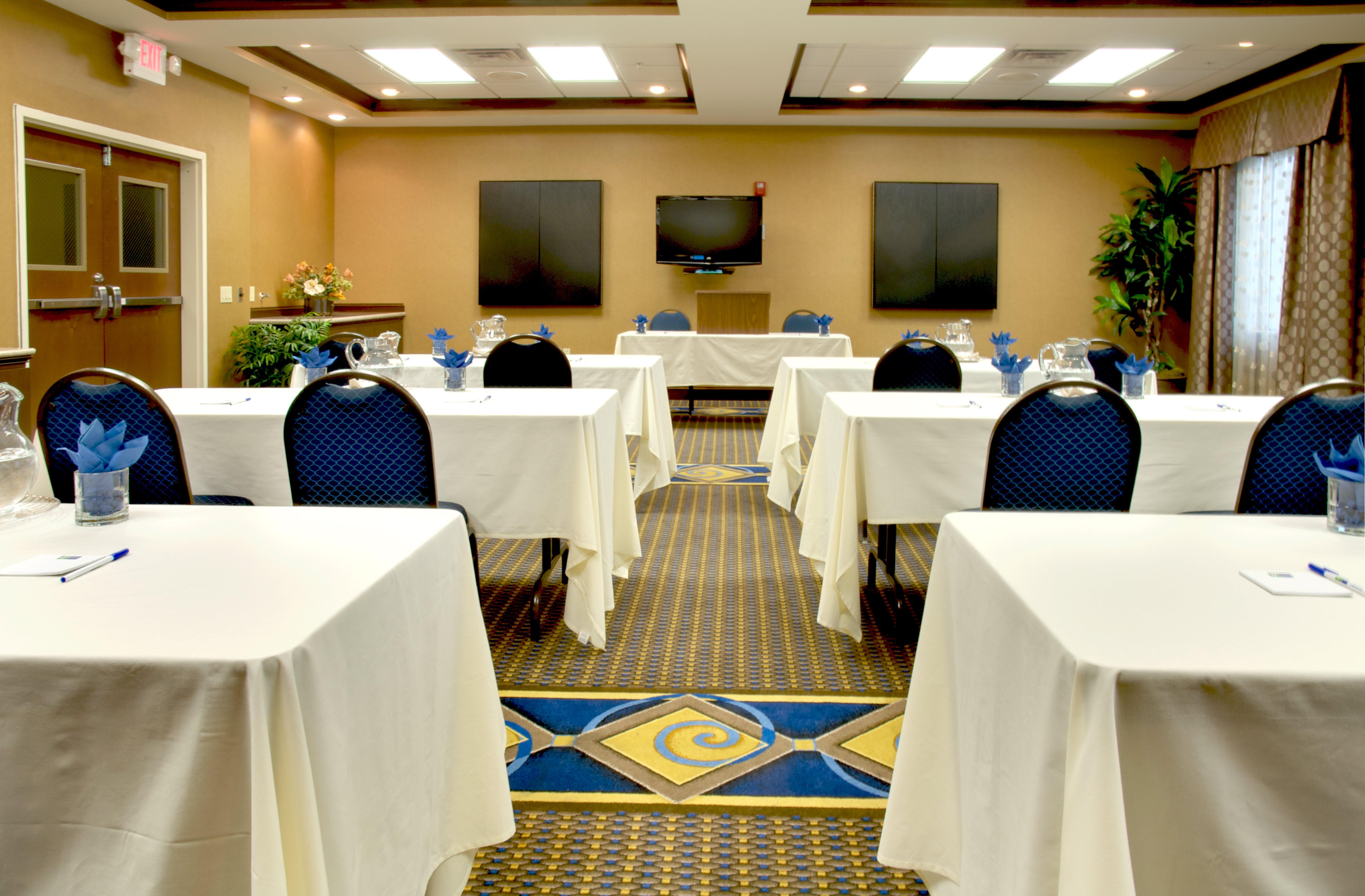 Holiday Inn Express Hotel & Suites Houston Energy Corridor - West Oaks By Ihg Dış mekan fotoğraf